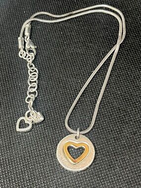 ✨VTG✨Brighton “Deja Vu” Heart Pendant